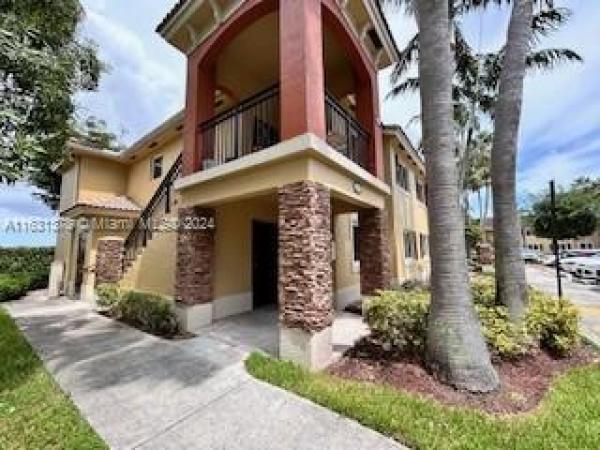 Monterey At Malibu Bay, 990 NE 33rd Ter #101, Homestead, Florida 33033, image 1