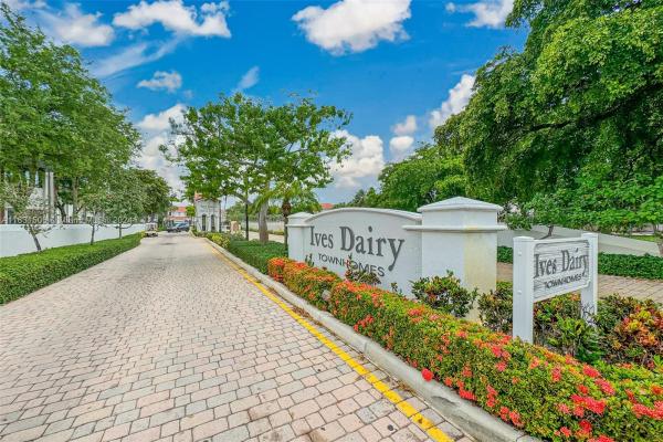 Ives Dairy Townhomes, 1009 NE 208th St #1009, Ives Estates, Florida 33179, image 3