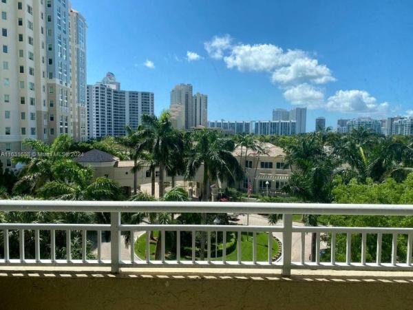 Turnberry On The Green, 19501 W Country Club Dr #507, Aventura, Florida 33180, image 1
