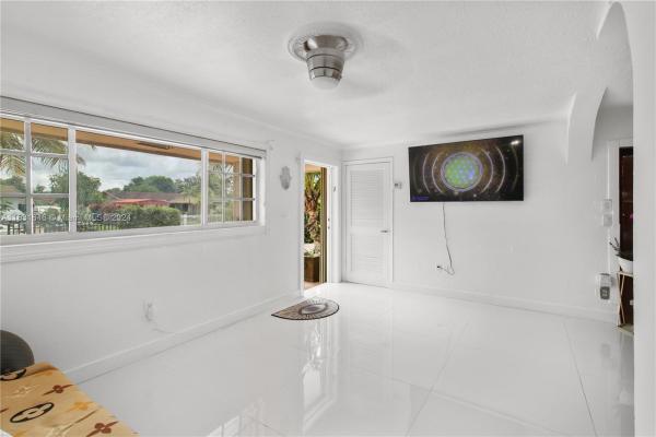 Newton Heights, 15745 SW 303rd Ter, Leisure City, Florida 33033, image 2