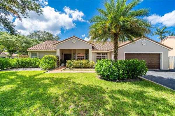 Heron Cove Estates, Sunrise, Florida 33323, image 1