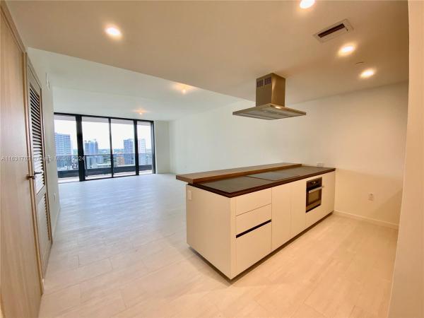 Brickell Flatiron, 1000 Brickell Plz #2008, Miami, Florida 33131, image 3