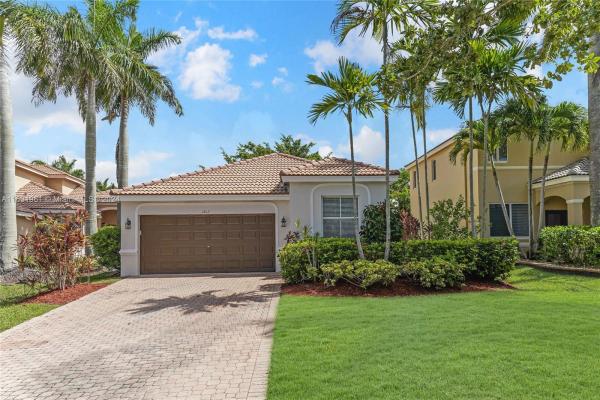 The Glades, 1812 Aspen Ln, Weston, Florida 33327, image 1