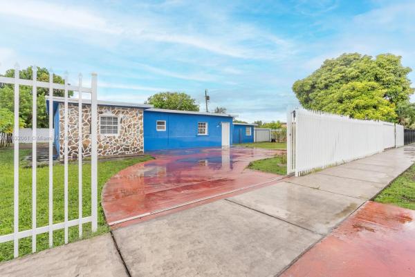 Shannon Park, 2330 NW 90th St, West Little River, Florida 33147, image 1