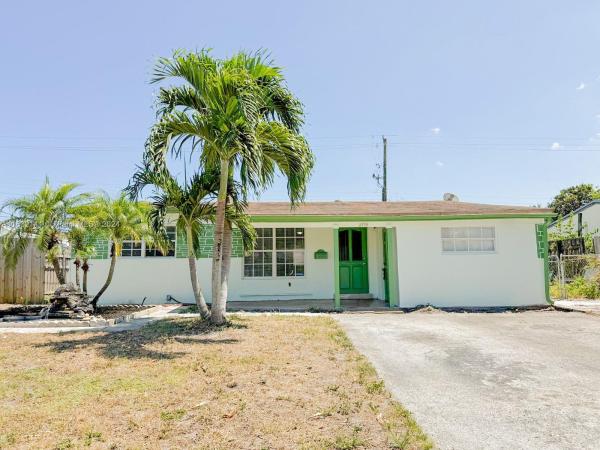 Driftwood Acres, 6770 Harding St, Hollywood, Florida 33024, image 2