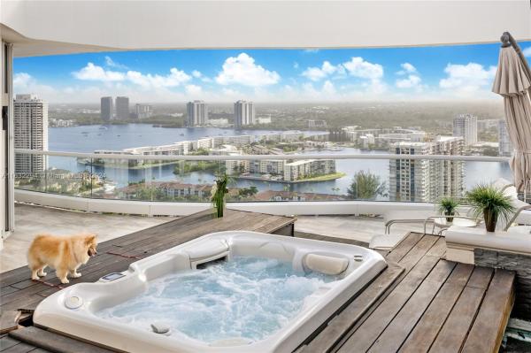 7000 Island Boulevard, 7000 Island Blvd #PH-08, Aventura, Florida 33160, image 1