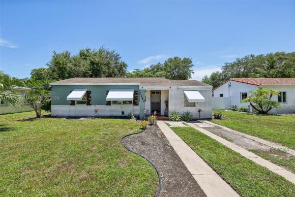Lerob, 1240 NE 134th St, North Miami, Florida 33161, image 1