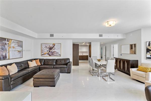 Merrick Manor, 301 Altara Ave #816, Coral Gables, Florida 33146, image 1