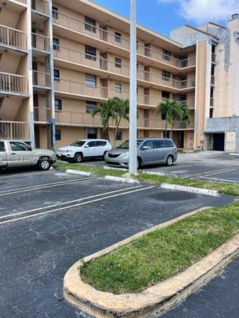 Las Brisas Village, 10145 NW 9th St Cir #7-502, Fountainebleau, Florida 33172, image 1