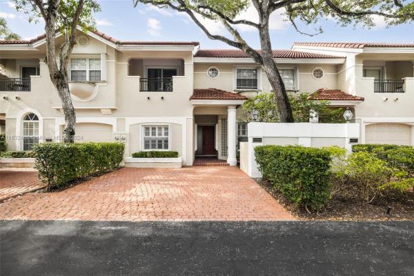 Via Floresta, 6866 SW 89th Ter, Pinecrest, Florida 33156, image 1