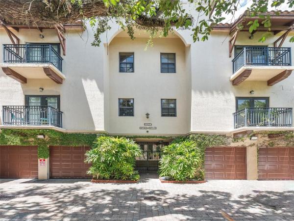 Villaggio In The Grove, 2755 Coconut Ave #2755, Miami, Florida 33133, image 1