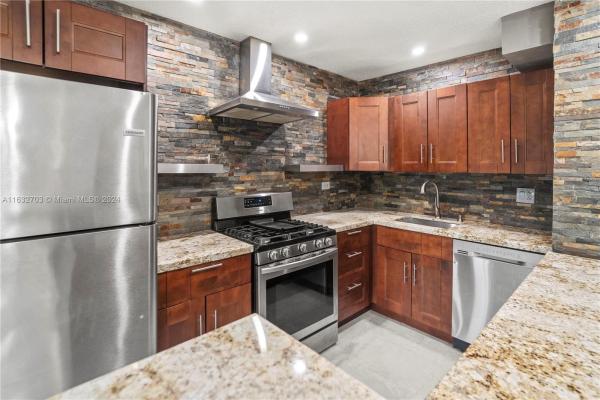 3029 E Missionwood Cir #D-III, Hollywood, Florida 33025, image 1