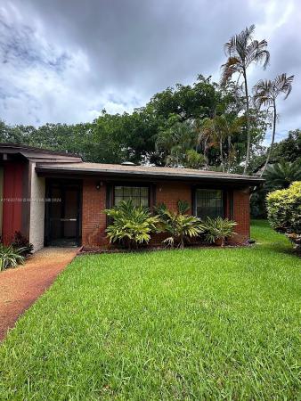 Tamerlane, 3341 Atlanta St, Hollywood, Florida 33021, image 2