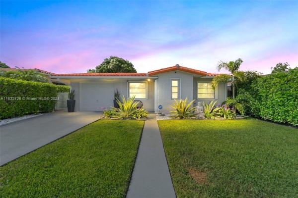 7640 NW 4th St, Unincorporated Dade County, Florida 33126, image 2
