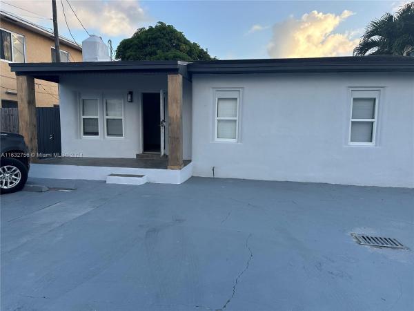 Parkers Flagler Heights, 4783 NW Flagler Ter, Miami, Florida 33126, image 1
