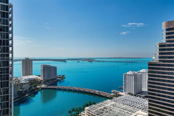 Icon Brickell Tower 3, 485 Brickell Ave #3309, Miami, Florida 33131, image 1