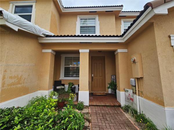 Floridian Isles South, 1053 NE 42nd Ave, Homestead, Florida 33033, image 1