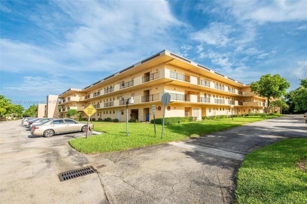 Ashbury House Of Carriage Hills, 201 Berkley Rd #212, Hollywood, Florida 33024, image 1