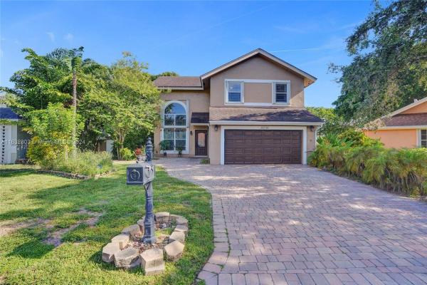 Chapel Pointe, 20730 NW 5th St, Pembroke Pines, Florida 33029, image 1