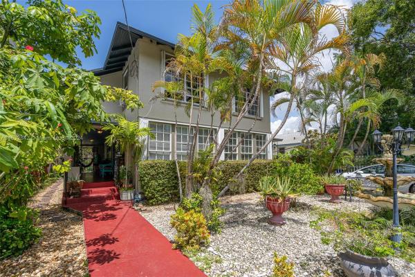 East Little Havana, 224 SW 6th Ave, Miami, Florida 33130, image 1