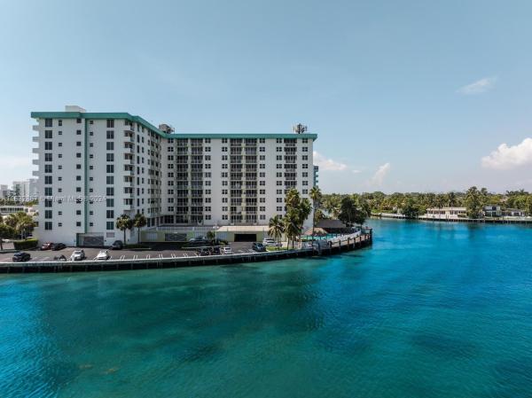 Island Pointe, 10350 W Bay Harbor Dr #2T, Bay Harbor Islands, Florida 33154, image 1