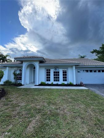 Bonaventure Lakes, 427 SW 169th Ter, Weston, Florida 33326, image 1