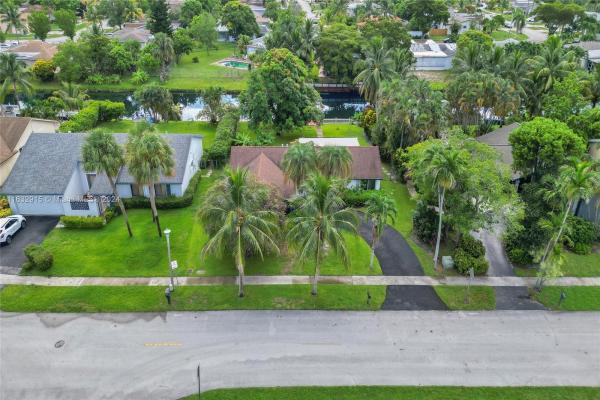 Heritage Pines, 890 SW 55th Ave, Margate, Florida 33068, image 1