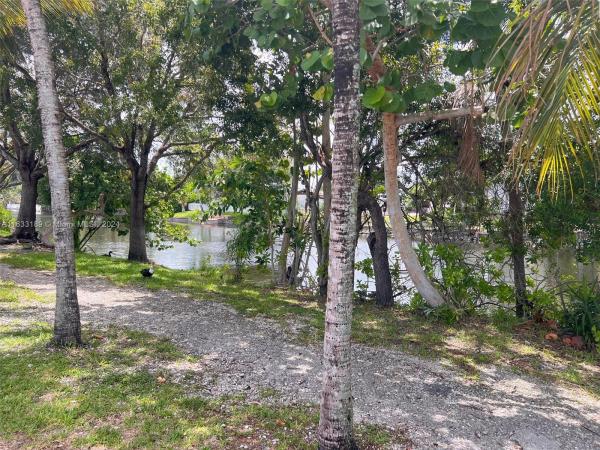 San Mateo, 7688 NW 181st St #7688, Hialeah, Florida 33015, image 3