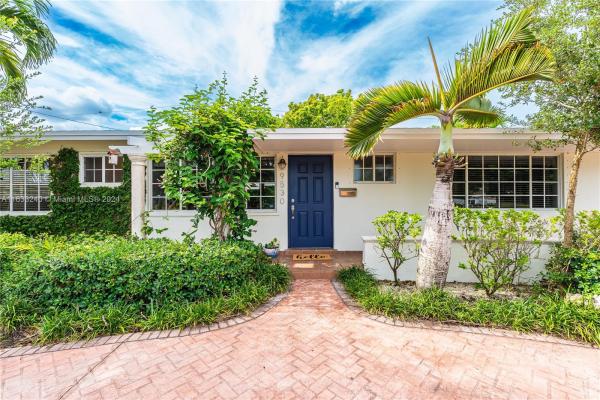 Miller Heights, 9530 SW 51st St, Olympia Heights, Florida 33165, image 1