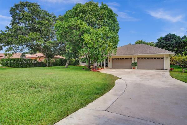 Fla Fruit Lands, 16630 SW 62nd St, Southwest Ranches, Florida 33331, image 1
