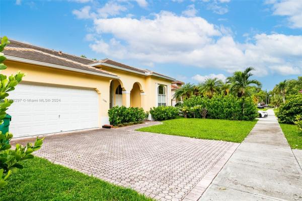 Hammocks Estates, 15362 SW 115th Ter, The Hammocks, Florida 33196, image 3