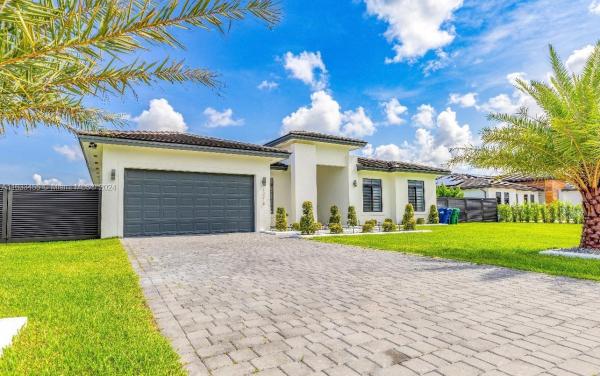 Southern Cove, 13218 SW 230th St, Goulds, Florida 33170, image 1