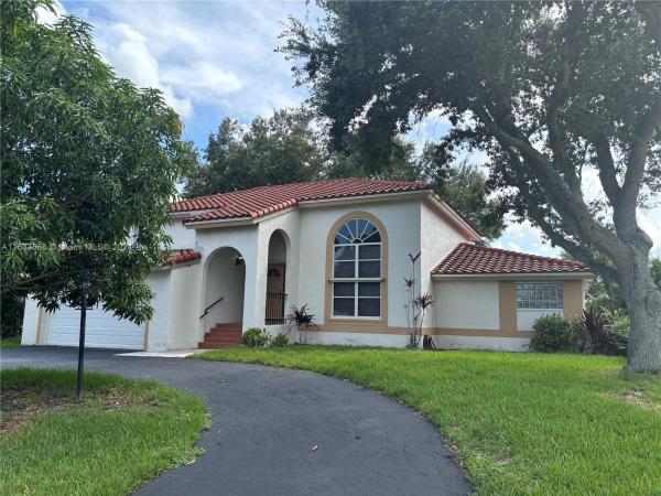 Crossbow At Ivanhoe, 6839 E Longbow Bnd, Davie, Florida 33331, image 1