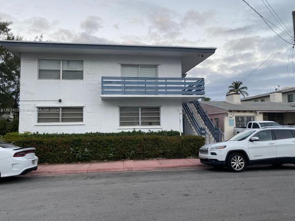 Rose, Miami Beach, Florida 33141, image 1