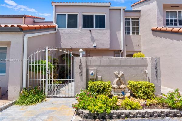 Sunset Harbour, 12835 SW 62nd Ln #12835, Kendale Lakes, Florida 33183, image 3