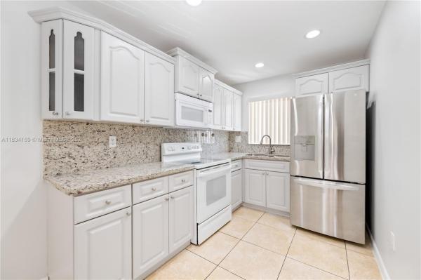 Grace Villas, 8087 NW 8th St #1, Fountainebleau, Florida 33126, image 1