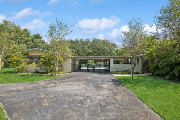 Hawley Heights, 9475 SW 117th Ter, Kendall, Florida 33176, image 1