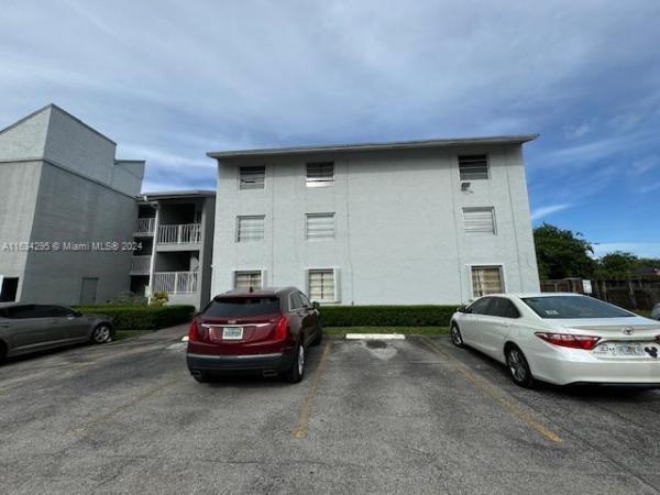 South Lake Villas, 8475 SW 156th Ct #336, Kendall West, Florida 33193, image 1