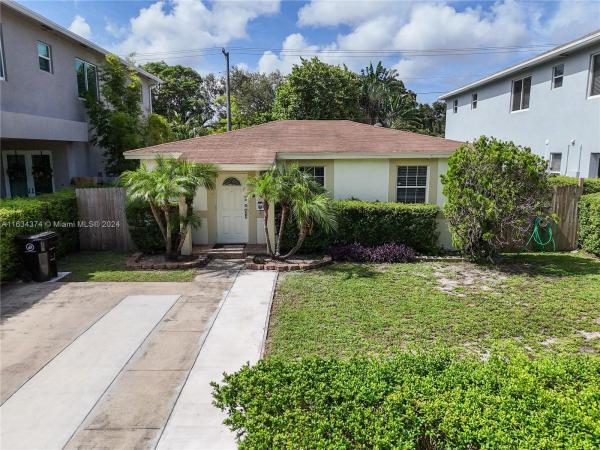 Lauderdale Pines, 701 SW 17th St #B-A, Fort Lauderdale, Florida 33315, image 2