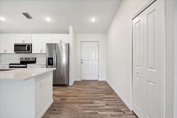 Cape Coral Residential, 1152 Nw 1st Pl, Cape Coral, Florida 33993, image 3