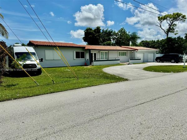 Benson Park, 9260 SW 164th St, Palmetto Bay, Florida 33157, image 1