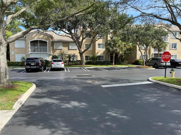 Lighthouse Cove At Tequesta, 236 Village Blvd #1303, Tequesta, Florida 33469, image 1