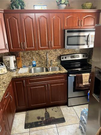 Gratigny Shores, 180 E 62nd St, Hialeah, Florida 33013, image 1