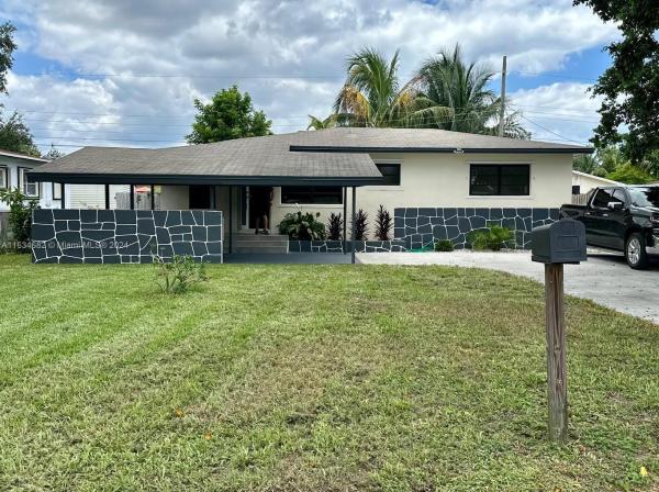 Hollywood Heights Estates, 6517 Wiley St, Hollywood, Florida 33023, image 1