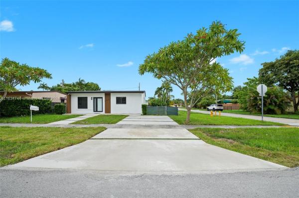 Central Miami, 6401 SW 38th St, Coral Terrace, Florida 33155, image 2