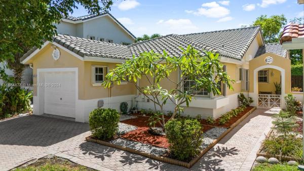 Lancaster & Capri At Lakes Of The Meadow, 4917 SW 154th Ave, Kendall West, Florida 33185, image 1