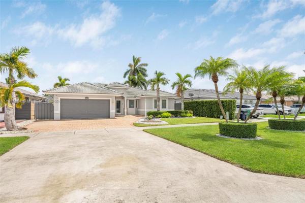 Kendall Family Estates, 14832 SW 176th St, Richmond West, Florida 33187, image 3