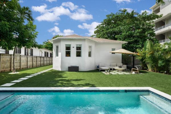 Elmira, 621 NE 67th St, Miami, Florida 33138, image 1