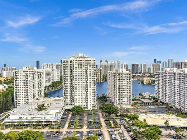 Commodore Plaza Tower, 2750 NE 183rd St #1108, Aventura, Florida 33160, image 1