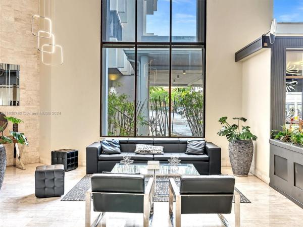 Commodore Plaza Tower, 2750 NE 183rd St #1108, Aventura, Florida 33160, image 3